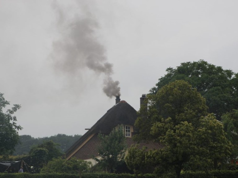 Schoorsteenbrand Jufferdijk Harfsen